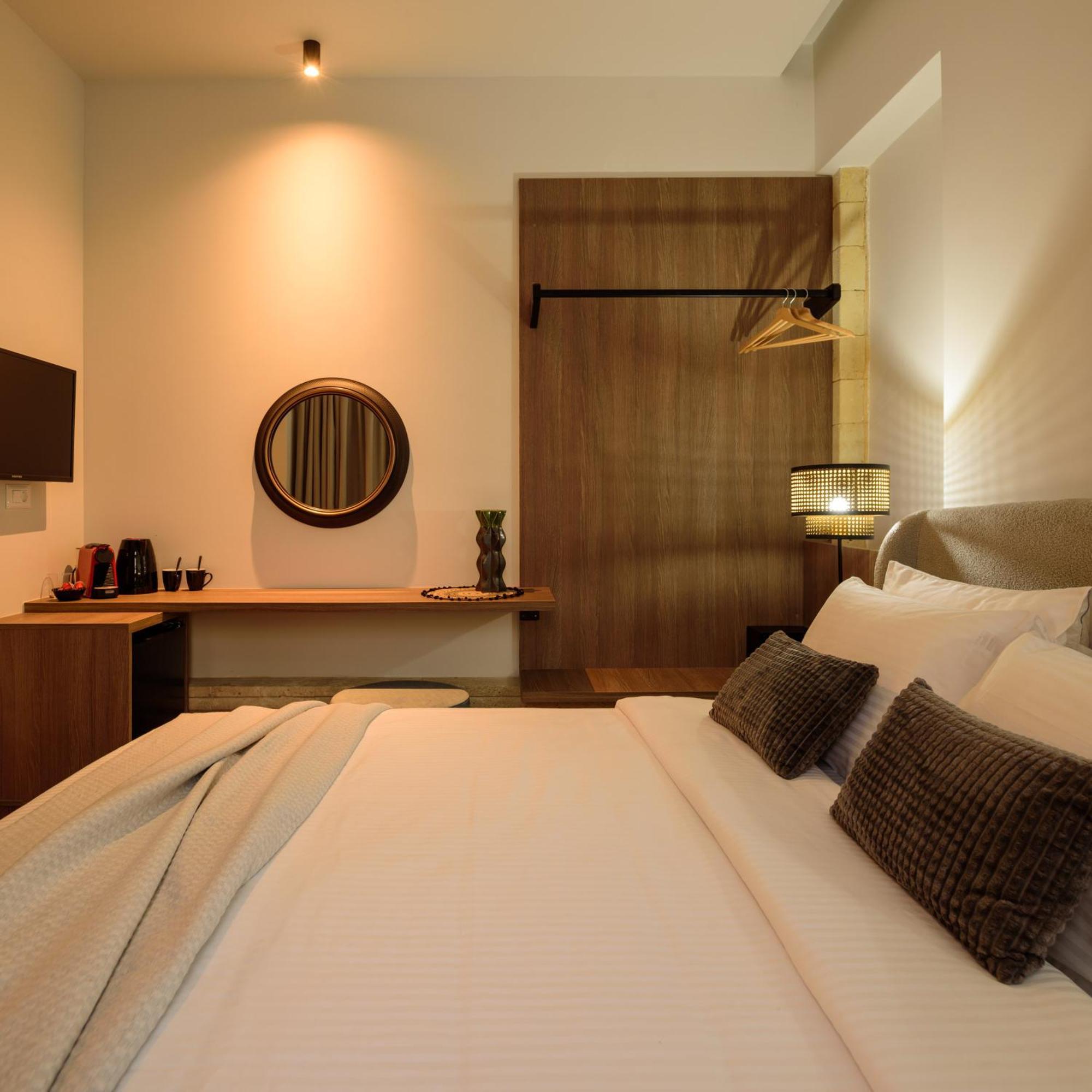 Arthur Suites In Old Town Родос Экстерьер фото