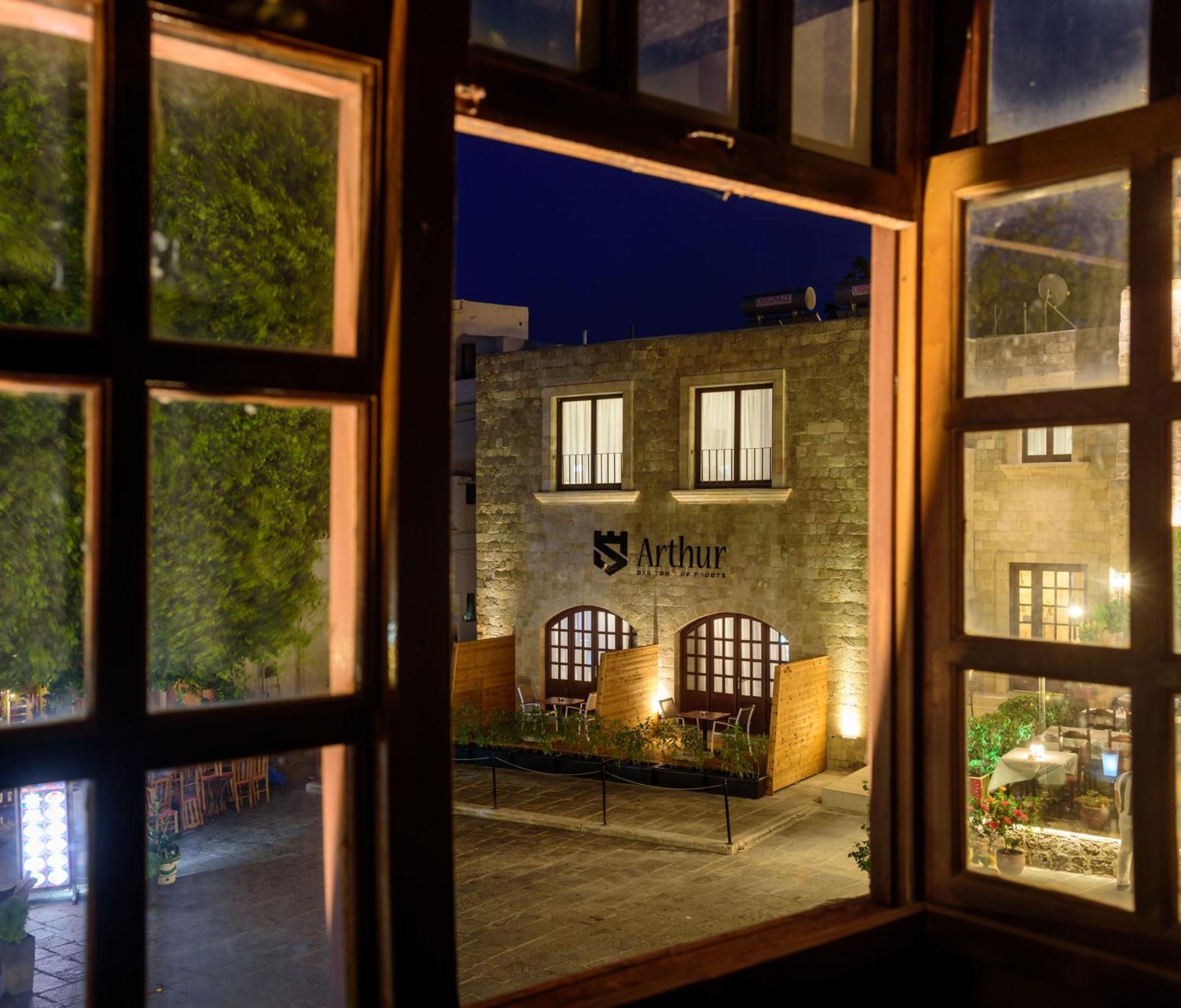 Arthur Suites In Old Town Родос Экстерьер фото